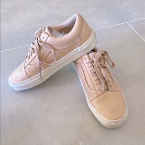 VANS leather nude sneaker